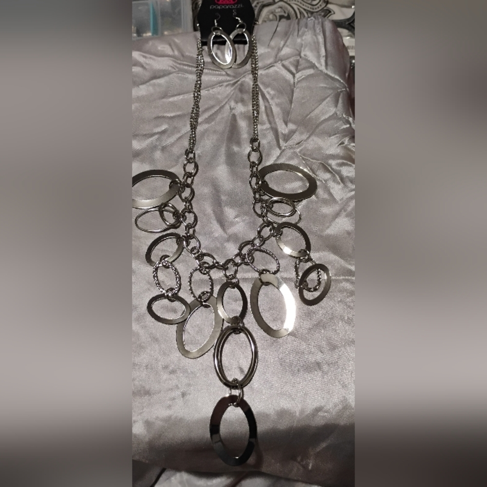 Elegant Silver Chain Necklace